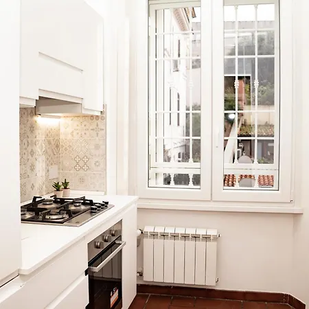 Appartement Domina - San Pietro 3 *